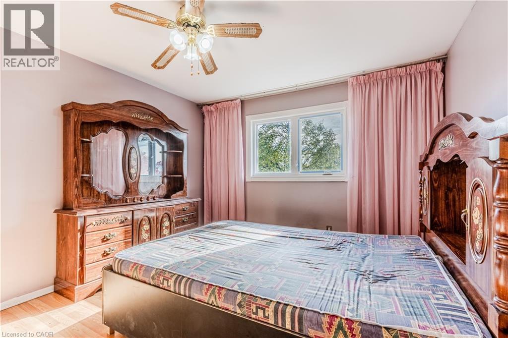 8 Dingwall Court, Brampton, Ontario  L6Z 2V3 - Photo 16 - 40784758