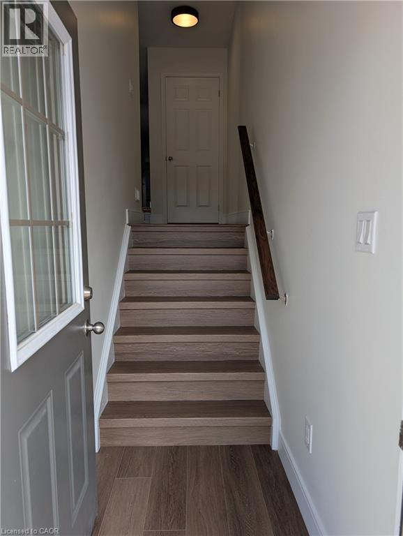 931 Glasgow Street Unit# 35b, Kitchener, Ontario  N2N 0B5 - Photo 4 - 40785481