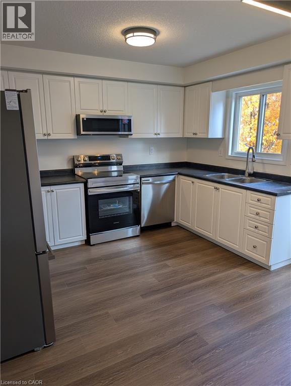 931 Glasgow Street Unit# 35b, Kitchener, Ontario  N2N 0B5 - Photo 10 - 40785481