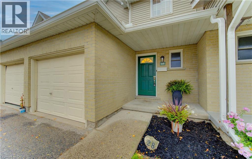 10 Holborn Court Unit# 28, Kitchener, Ontario N2A 3Y9 - Photo 2 - 40785602