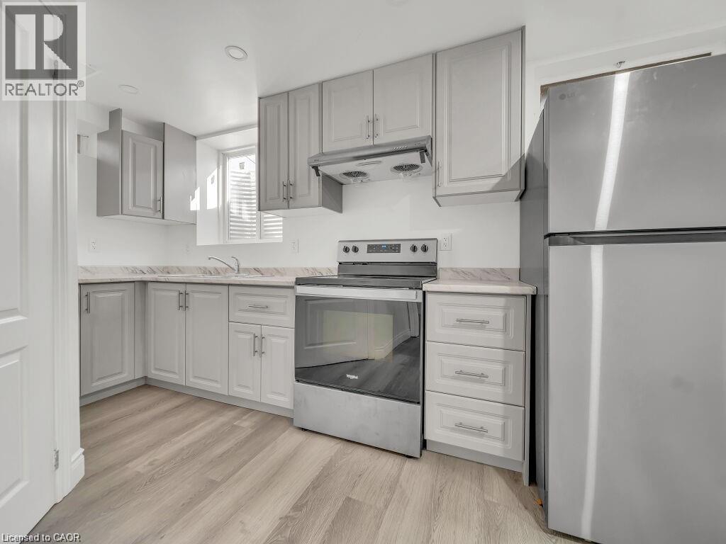 34 Belwood Crescent, Kitchener, Ontario  N2C 1Z3 - Photo 33 - 40785820