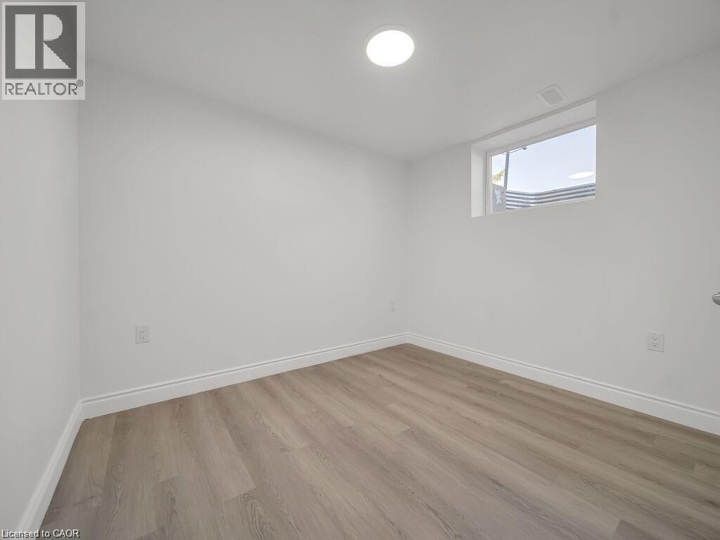 34 Belwood Crescent, Kitchener, Ontario  N2C 1Z3 - Photo 34 - 40785820