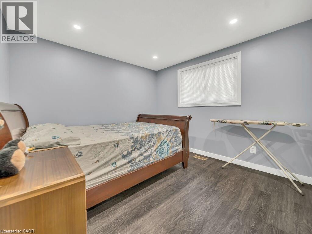 34 Belwood Crescent, Kitchener, Ontario  N2C 1Z3 - Photo 19 - 40785820