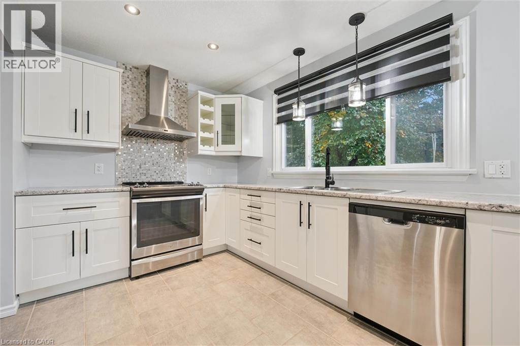 944 Concession Road, Cambridge, Ontario  N3H 4L6 - Photo 16 - 40785825