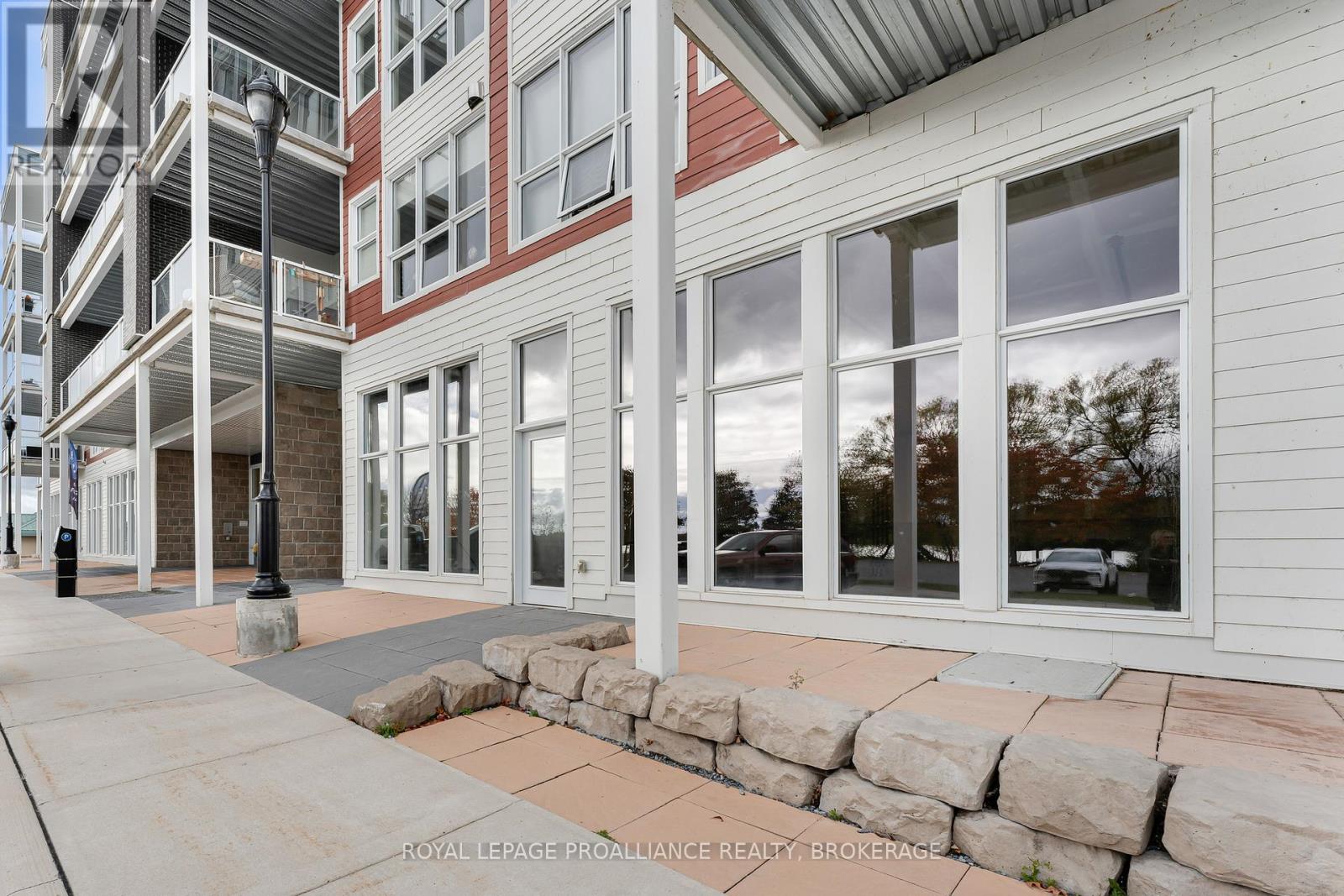 10 - 130 Water Street, Gananoque, Ontario  K7G 0A8 - Photo 5 - X12511758