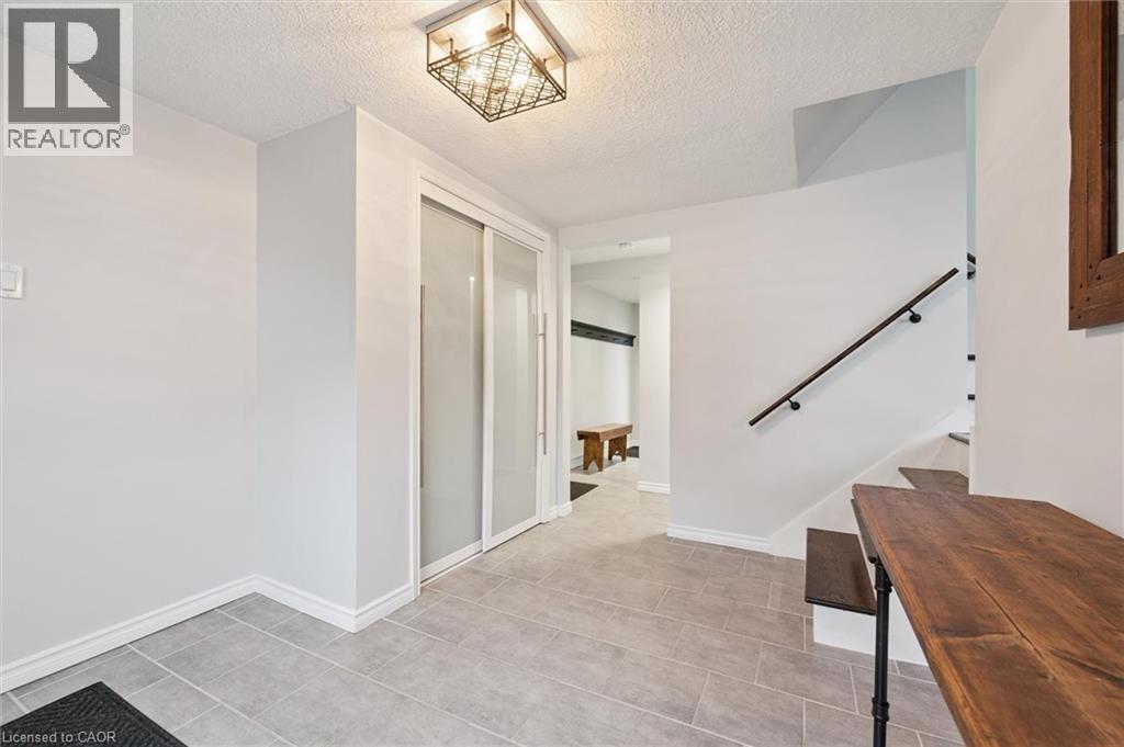 944 Concession Road, Cambridge, Ontario  N3H 4L6 - Photo 6 - 40785825