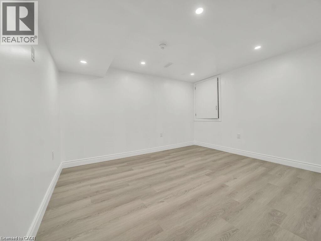 34 Belwood Crescent, Kitchener, Ontario  N2C 1Z3 - Photo 25 - 40785845