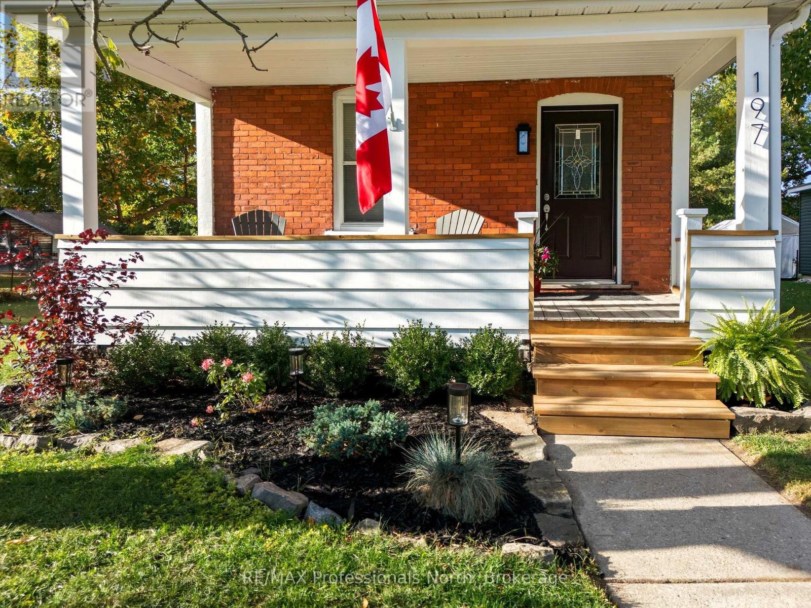 197 Dill Street, Bracebridge (Macaulay), Ontario  P1L 1E6 - Photo 38 - X12511824