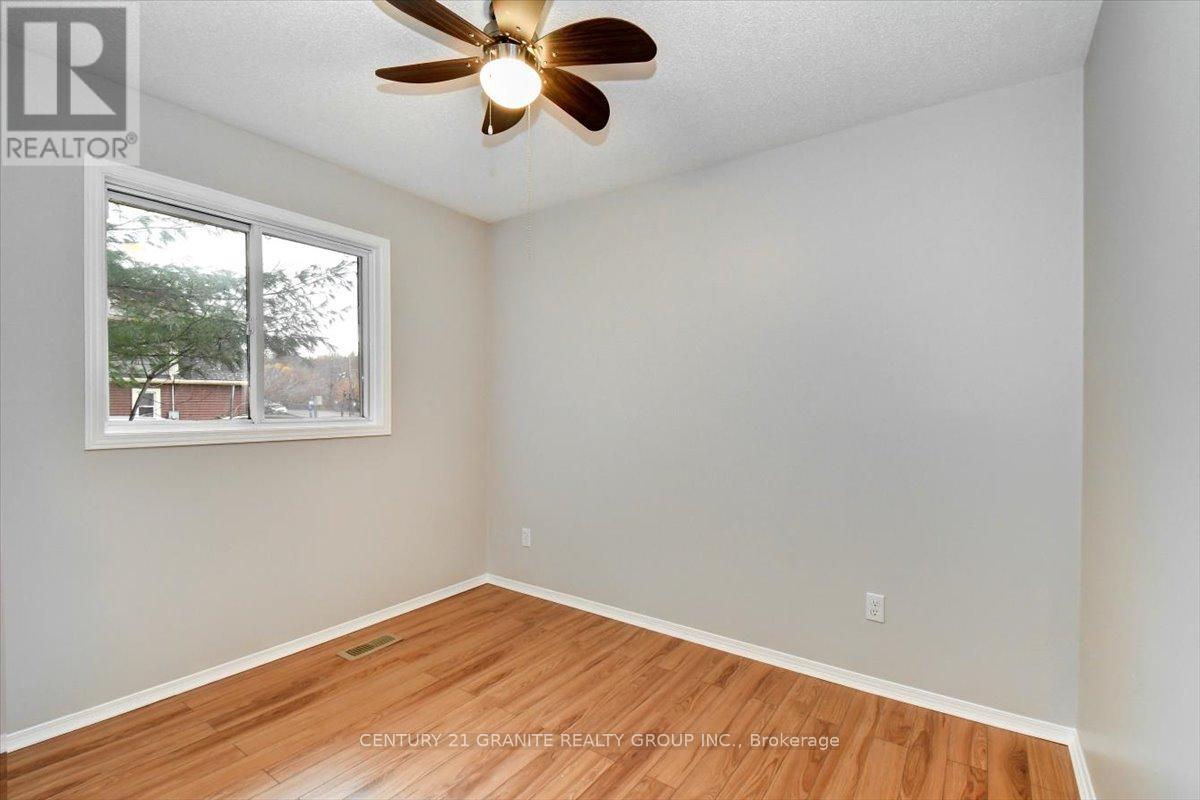 13 Monck Street, Bancroft (Bancroft Ward), Ontario  K0L 1C0 - Photo 10 - X12511654