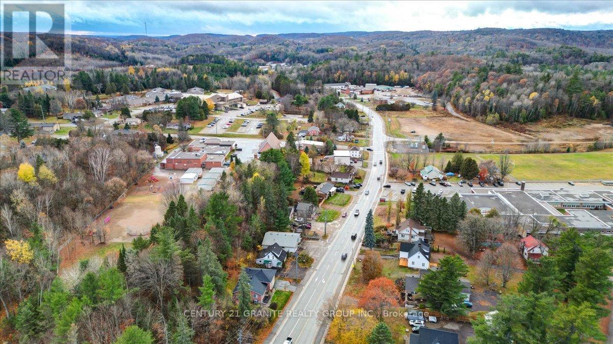 13 Monck Street, Bancroft (Bancroft Ward), Ontario  K0L 1C0 - Photo 32 - X12511654