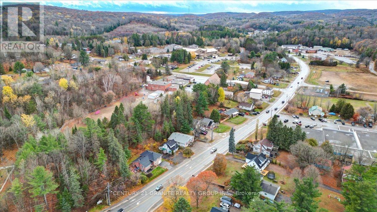 13 Monck Street, Bancroft (Bancroft Ward), Ontario  K0L 1C0 - Photo 33 - X12511654