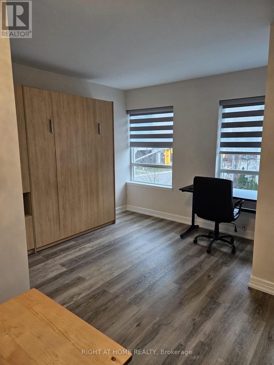 210 - 19 Avondale Avenue, Toronto (Willowdale East), Ontario  M2N 0A6 - Photo 14 - C12497048