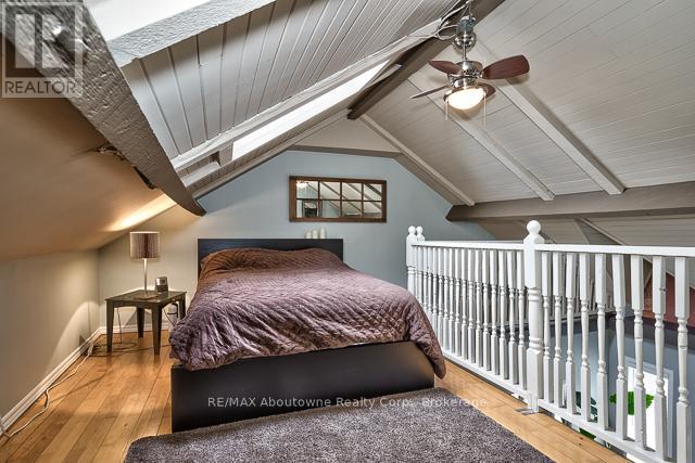 19 Oxford Street, Hamilton, Ontario  L8R 2W9 - Photo 16 - X12511832