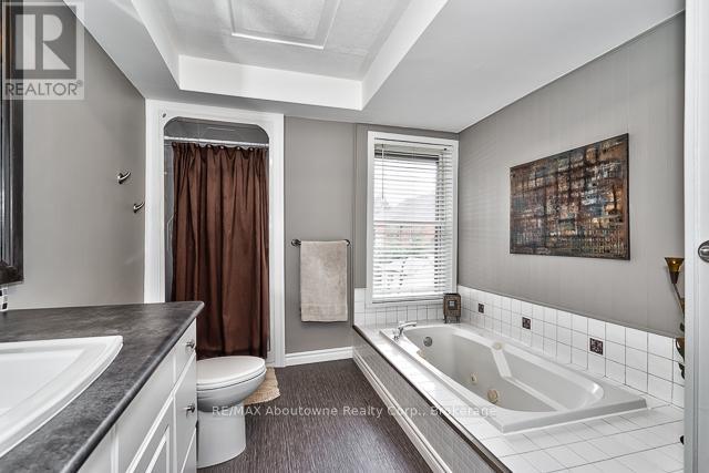 19 Oxford Street, Hamilton, Ontario  L8R 2W9 - Photo 20 - X12511832