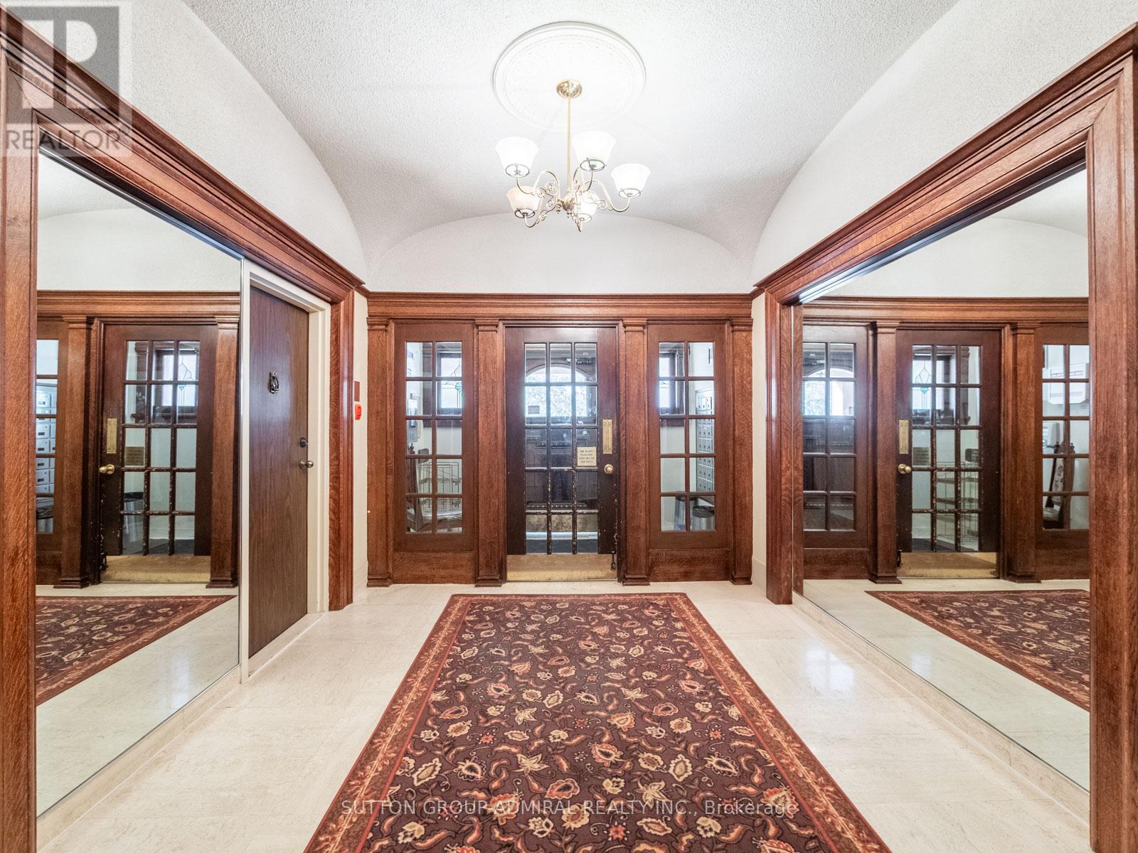 106 - 212 St. George Street, Toronto, Ontario  M5R 2N5 - Photo 4 - C12511324