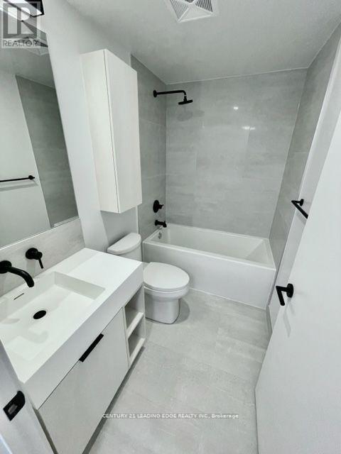 716 - 108 Peter Street, Toronto, Ontario  M5V 0W2 - Photo 4 - C12511348