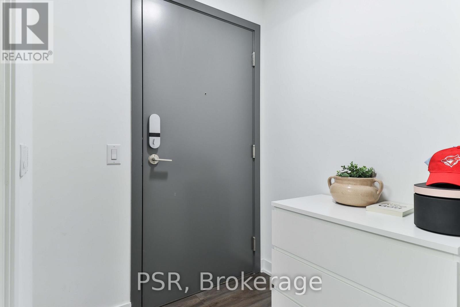 424 - 9 Tecumseth Street, Toronto, Ontario  M5V 0S5 - Photo 2 - C12511364