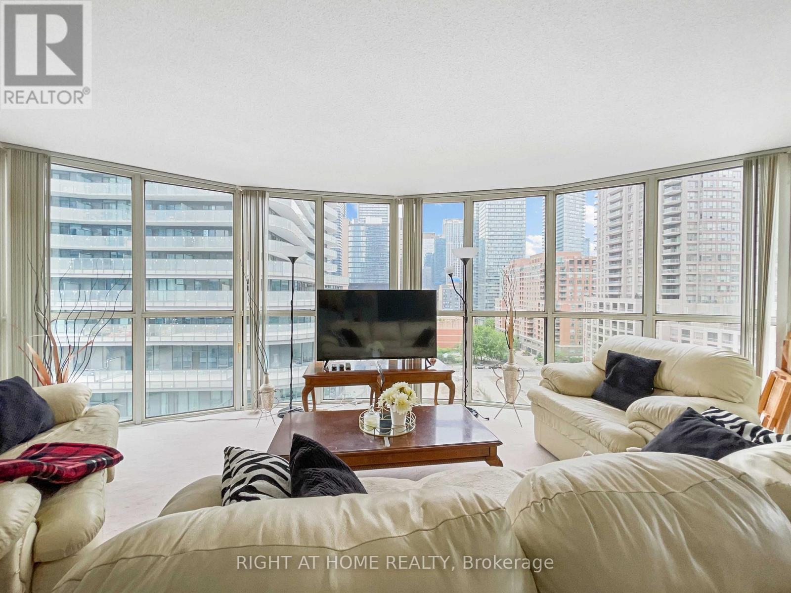 1113 - 24 Wellesley Street W, Toronto (Bay Street Corridor), Ontario  M4Y 2X6 - Photo 23 - C12511380