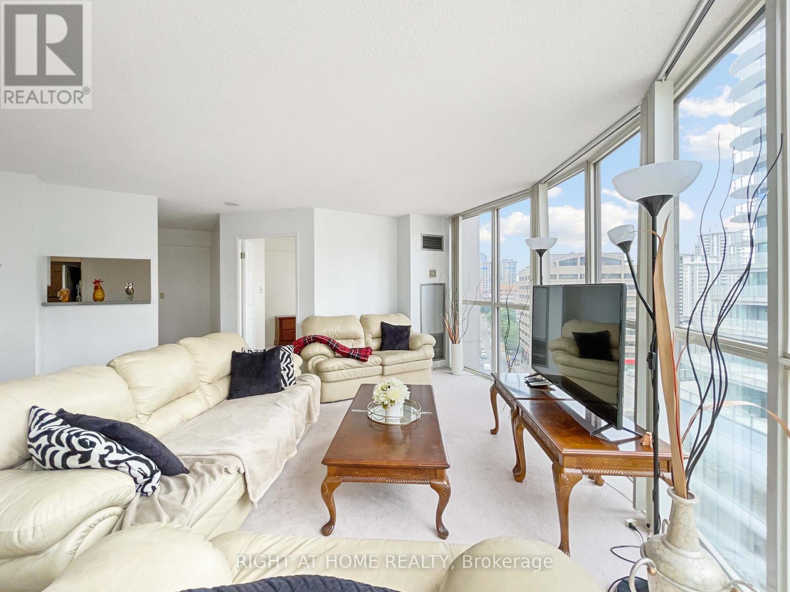 1113 - 24 Wellesley Street W, Toronto (Bay Street Corridor), Ontario  M4Y 2X6 - Photo 26 - C12511380