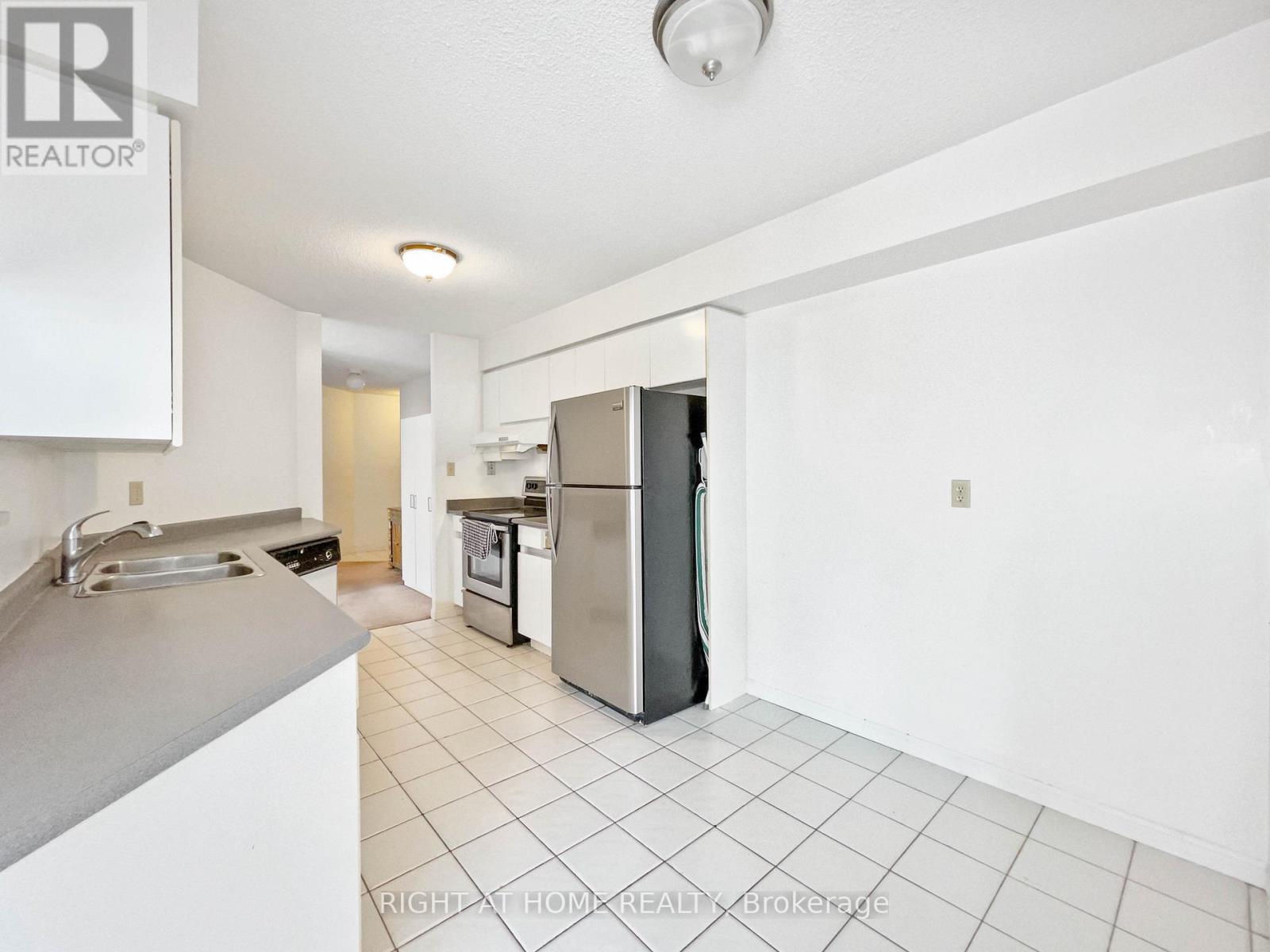 1113 - 24 Wellesley Street W, Toronto (Bay Street Corridor), Ontario  M4Y 2X6 - Photo 29 - C12511380