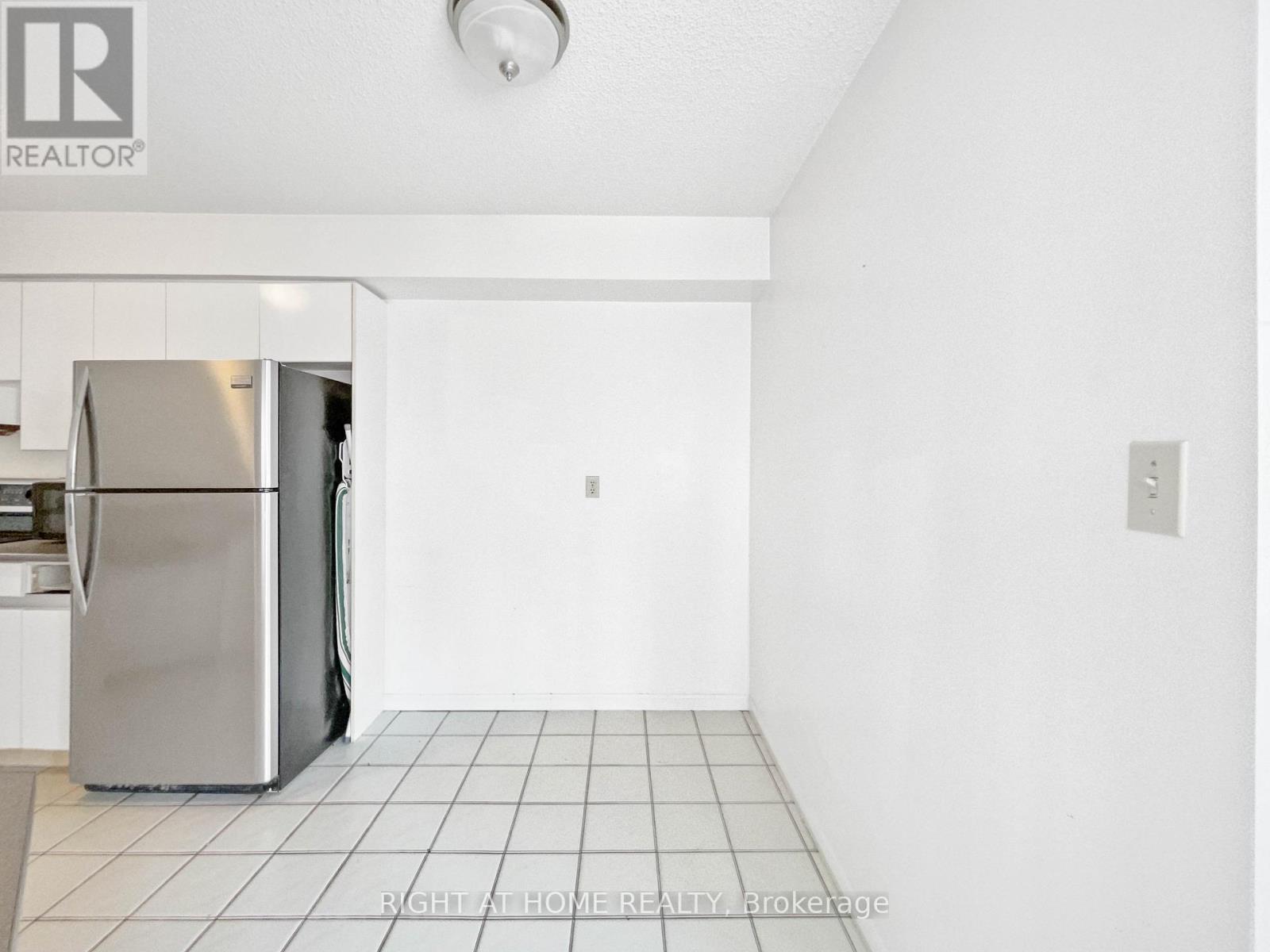 1113 - 24 Wellesley Street W, Toronto (Bay Street Corridor), Ontario  M4Y 2X6 - Photo 30 - C12511380