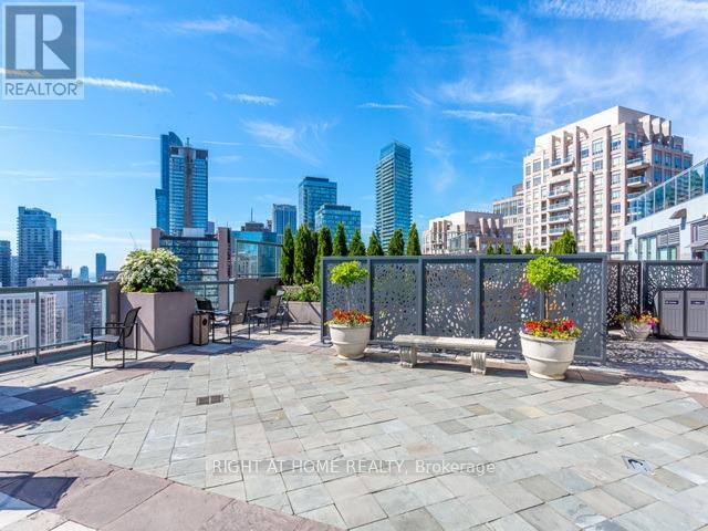 1113 - 24 Wellesley Street W, Toronto (Bay Street Corridor), Ontario  M4Y 2X6 - Photo 37 - C12511380