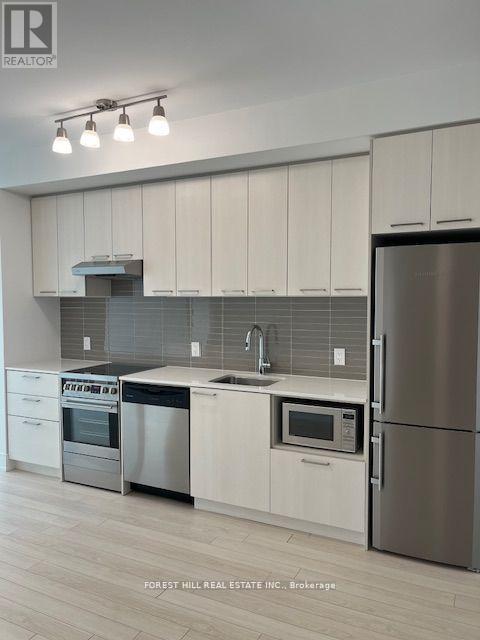 1701 - 310 Tweedsmuir Avenue, Toronto, Ontario  M5P 2Y2 - Photo 7 - C12511438