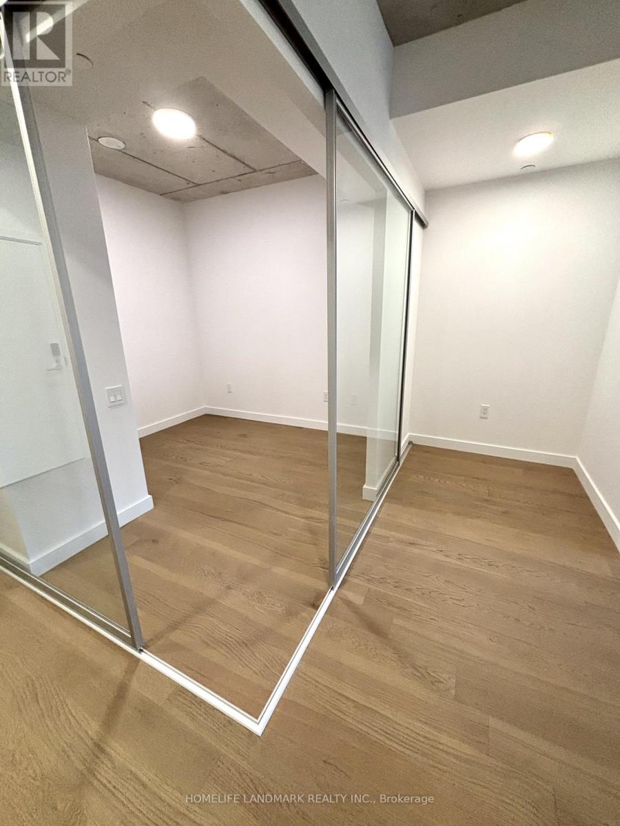 1720 Bayview Avenue, Toronto, Ontario  M4G 3C4 - Photo 4 - C12511500