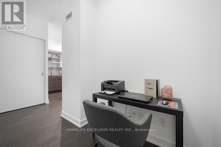 212 - 1030 King Street W, Toronto, Ontario  M6K 0B4 - Photo 6 - C12511508