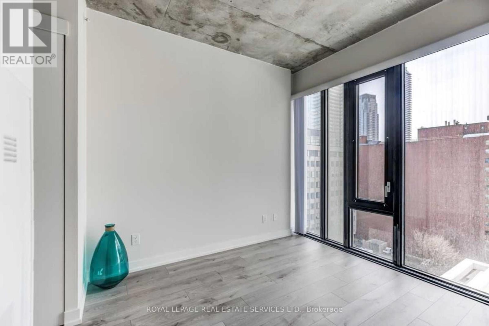 1013 - 161 Roehampton Avenue, Toronto, Ontario  M4P 0C8 - Photo 10 - C12511602