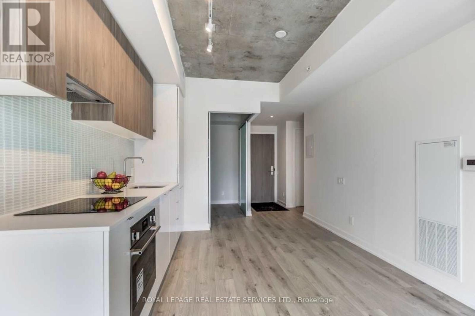 1013 - 161 Roehampton Avenue, Toronto, Ontario  M4P 0C8 - Photo 6 - C12511602