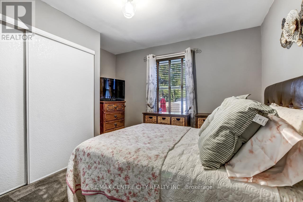 145 Hughes Street, St. Thomas, Ontario  N5P 2Z4 - Photo 6 - X12511732