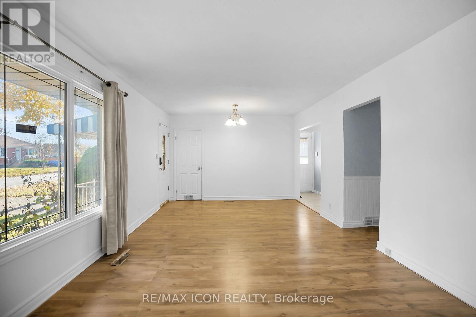 115 Marlborough Avenue, London South, Ontario  N5Z 3S5 - Photo 9 - X12511768