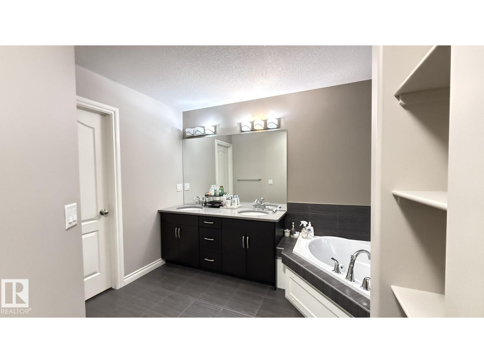 1076 Armitage Cr Sw, Edmonton, Alberta  T6W 0K3 - Photo 33 - E4464628