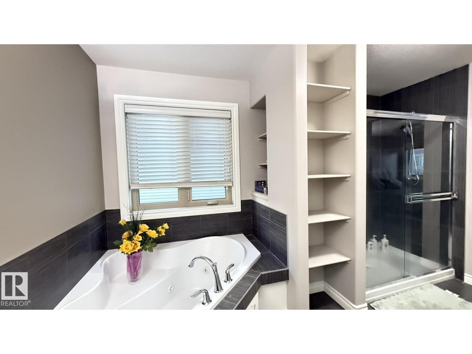 1076 Armitage Cr Sw, Edmonton, Alberta  T6W 0K3 - Photo 35 - E4464628