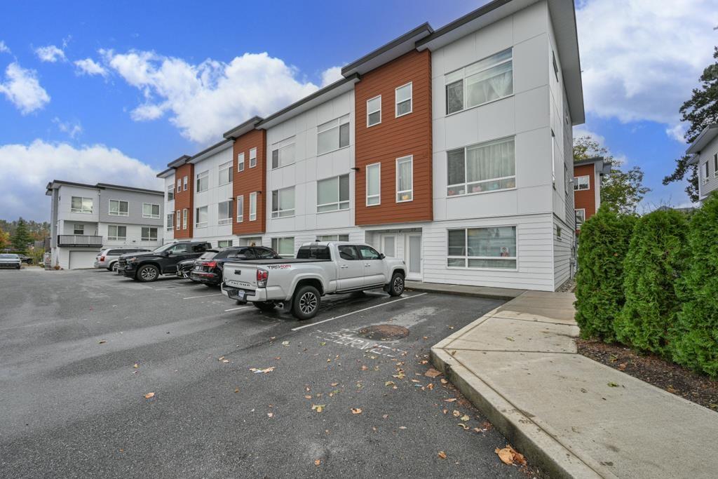 23 27640 LANTERN AVENUE, Abbotsford, British Columbia