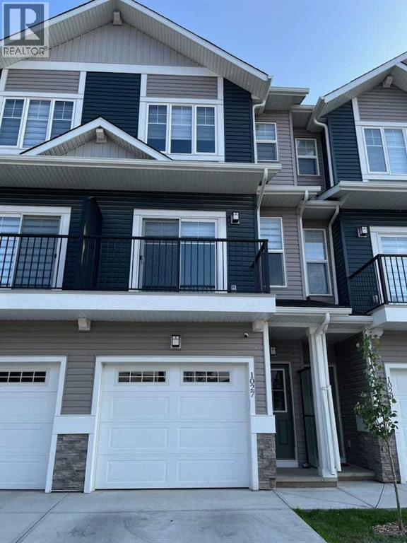1027 Sage Hill Grove Nw, Calgary, Alberta  T3R 2A2 - Photo 1 - A2258708