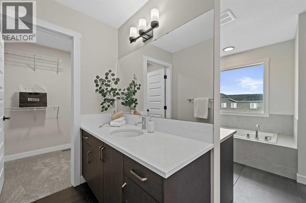 630 Bayview Lane Sw, Airdrie, Alberta  T4B 5M4 - Photo 32 - A2266612