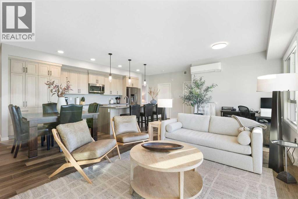 Property at 1409, 42 Cranbrook Gardens SE image 4