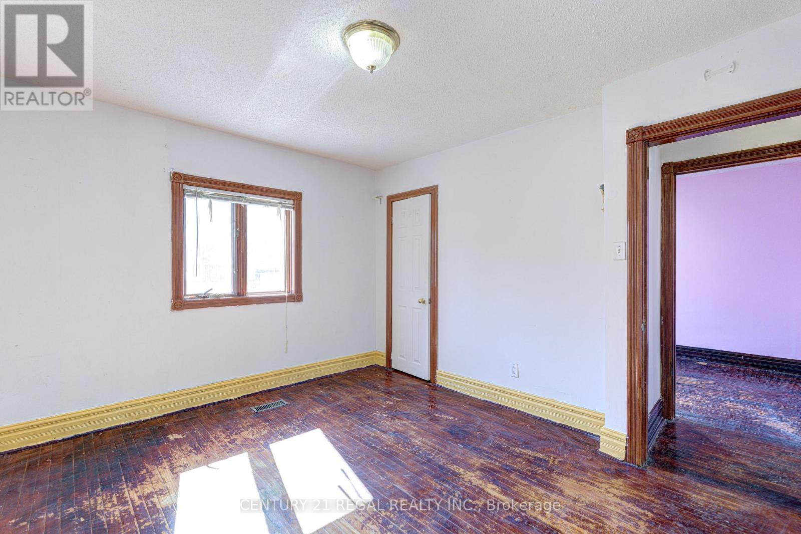 39 Butterworth Avenue, Toronto, Ontario  M1L 1H2 - Photo 12 - E12511340