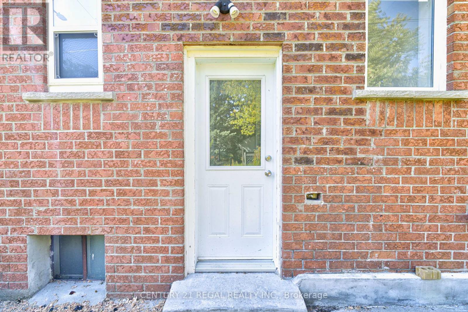 39 Butterworth Avenue, Toronto, Ontario  M1L 1H2 - Photo 24 - E12511340