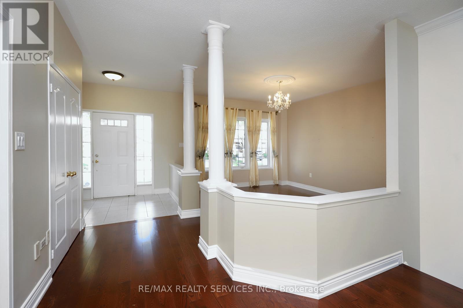 17 Ballantyne Drive, Ajax, Ontario  L1T 4H6 - Photo 7 - E12511622