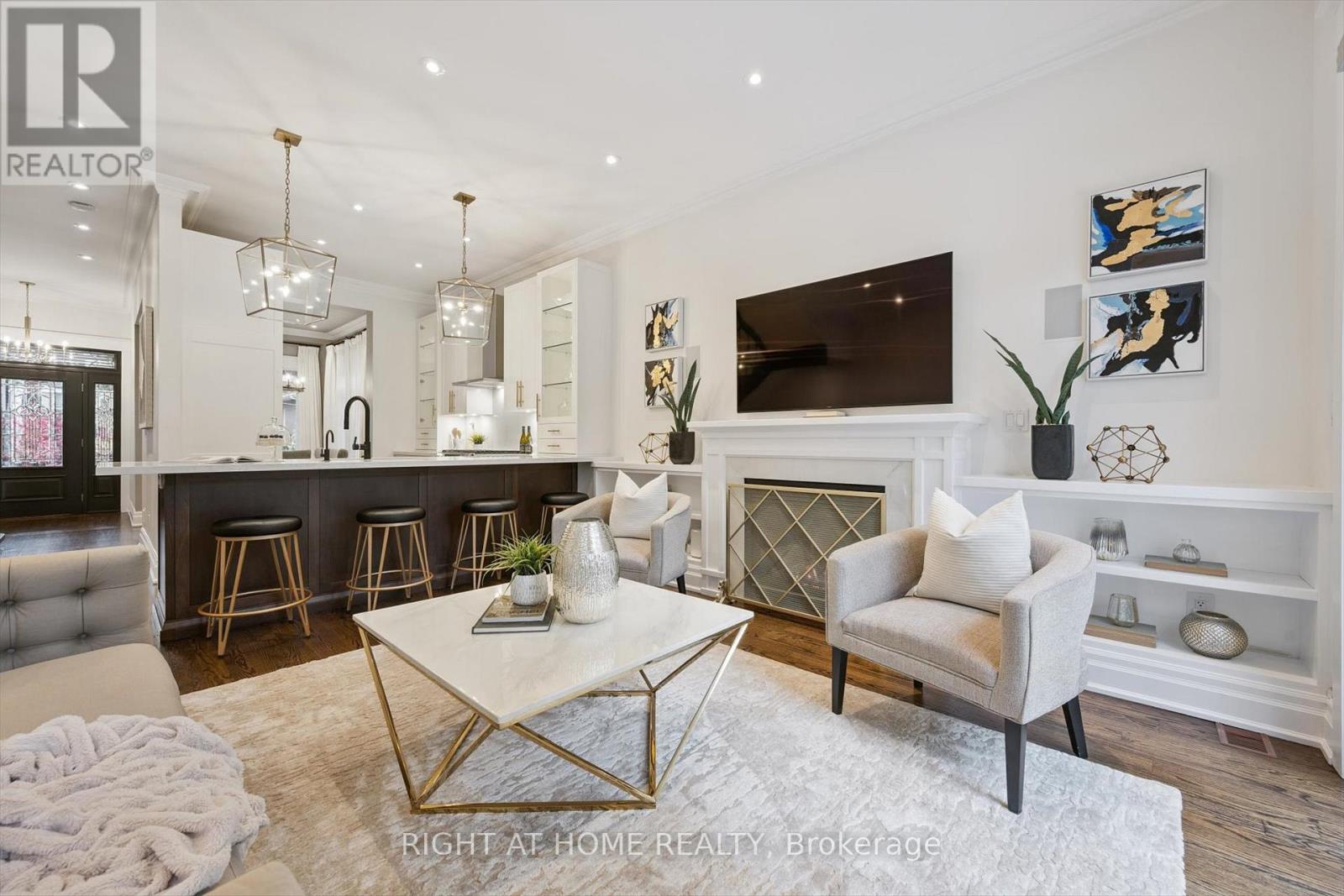 64 Wheeler Avenue, Toronto, Ontario  M4L 3V2 - Photo 12 - E12511624