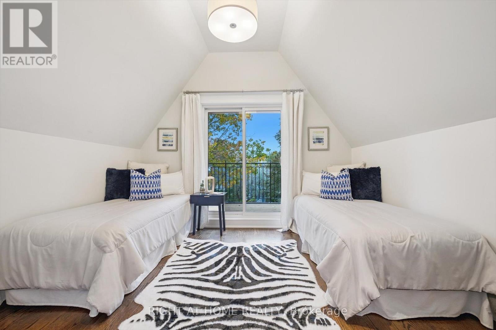 64 Wheeler Avenue, Toronto, Ontario  M4L 3V2 - Photo 34 - E12511624