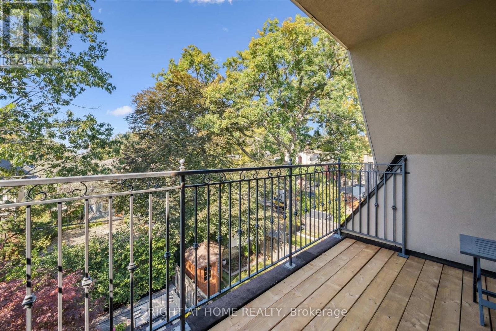 64 Wheeler Avenue, Toronto, Ontario  M4L 3V2 - Photo 35 - E12511624