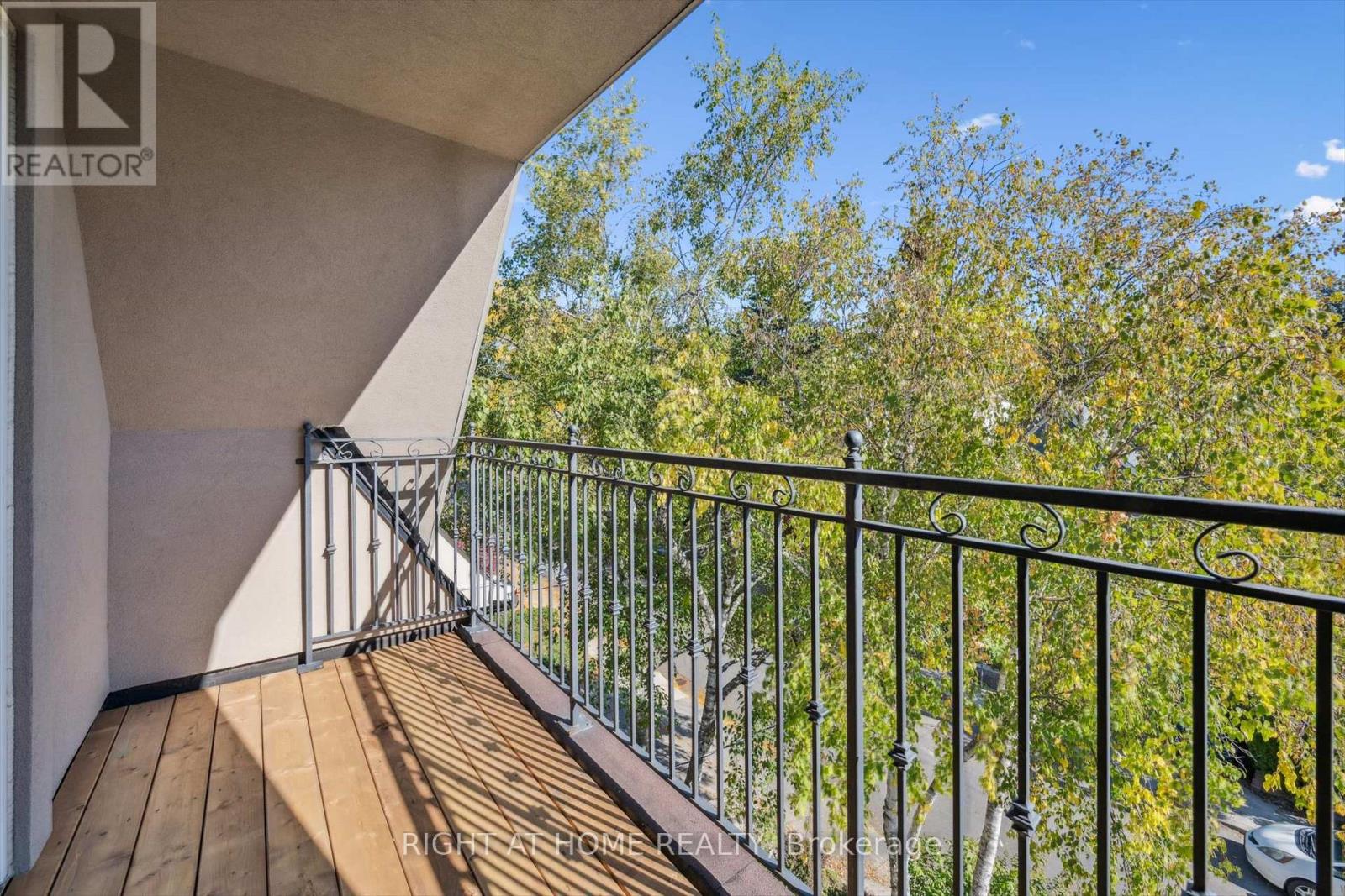 64 Wheeler Avenue, Toronto, Ontario  M4L 3V2 - Photo 38 - E12511624