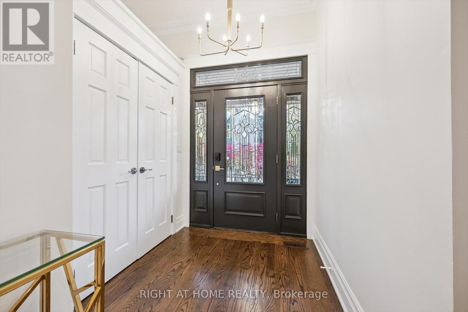 64 Wheeler Avenue, Toronto, Ontario  M4L 3V2 - Photo 4 - E12511624