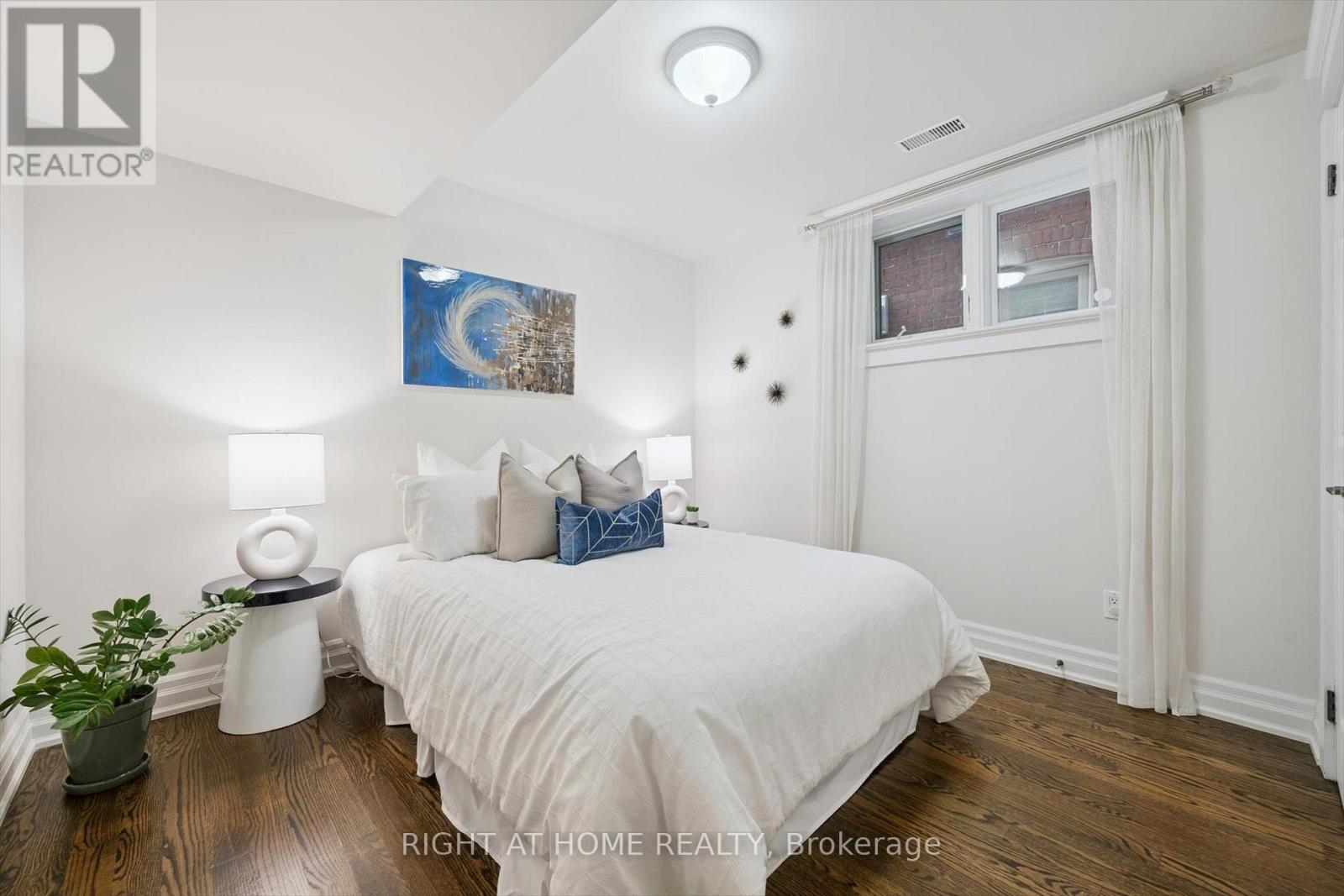 64 Wheeler Avenue, Toronto, Ontario  M4L 3V2 - Photo 44 - E12511624