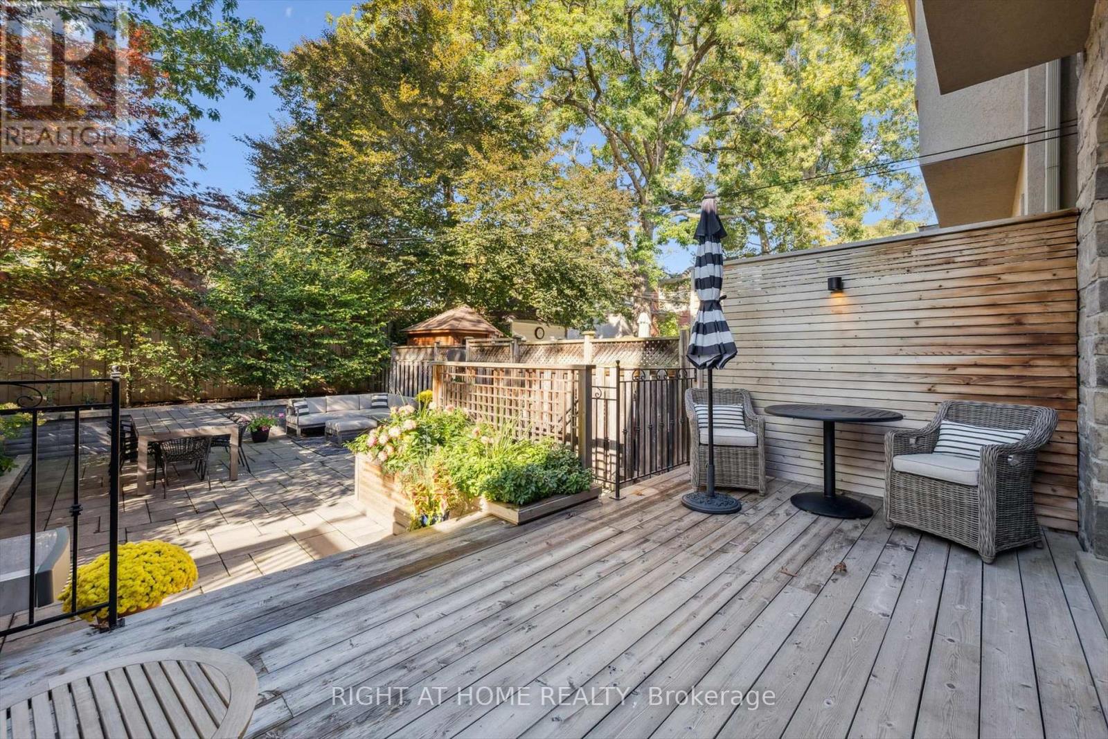 64 Wheeler Avenue, Toronto, Ontario  M4L 3V2 - Photo 50 - E12511624