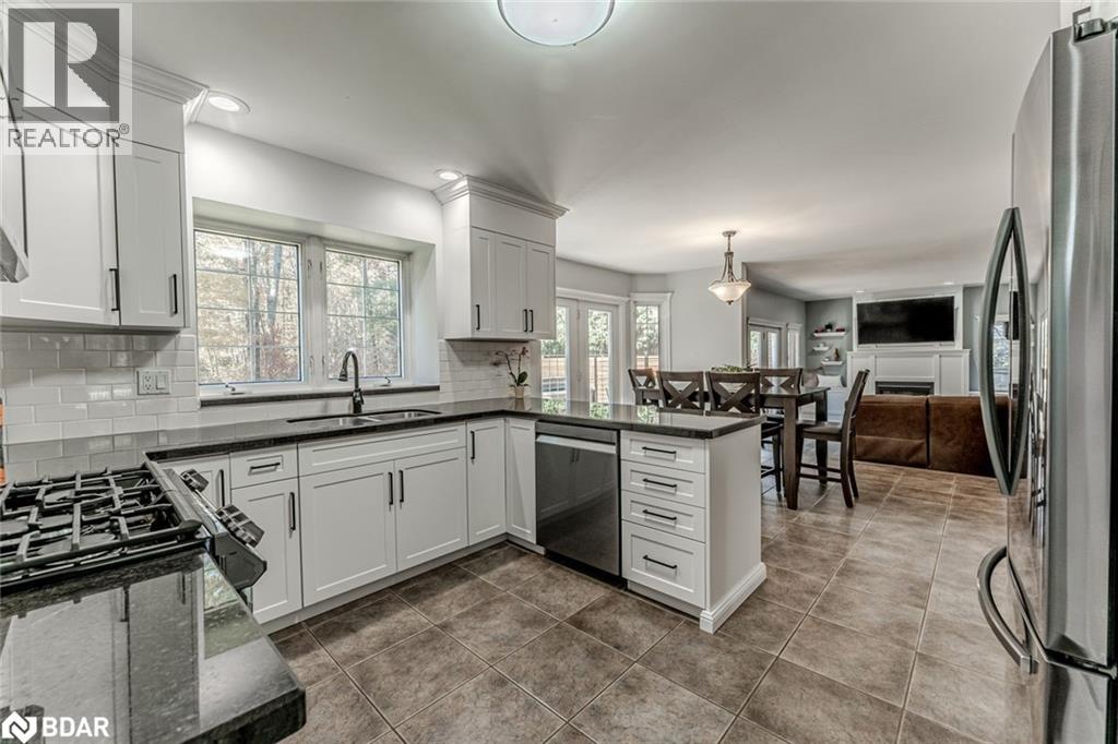 1096 Sunnidale Road, Springwater, Ontario  L9X 0R9 - Photo 5 - 40784084